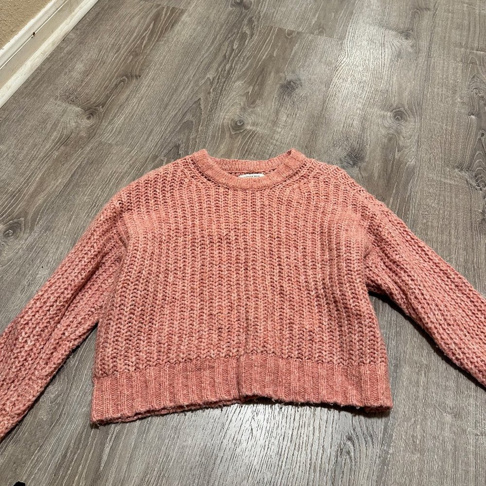 American Eagle Pink Knit Sweater